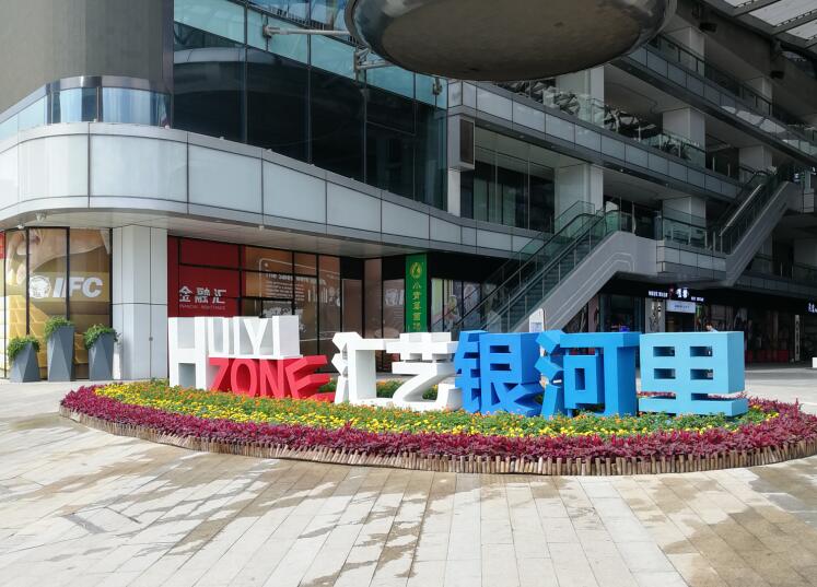 ������ر���